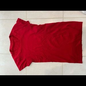 Red lulu lemon short sleeve top